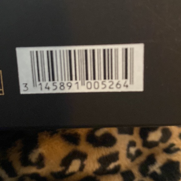 Holiday Gift Set- - Picture 9 of 9